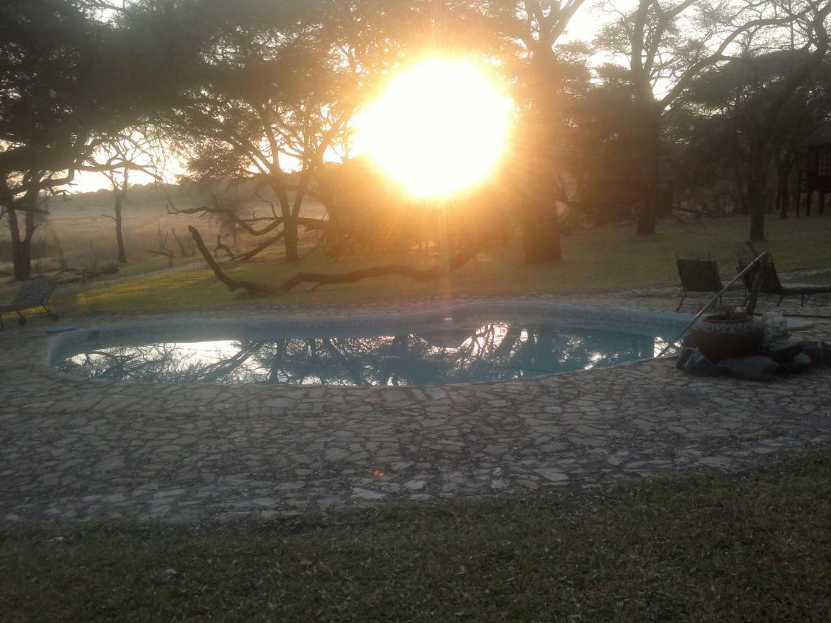 The Tree Lodge At Sikumi Dete Exterior foto